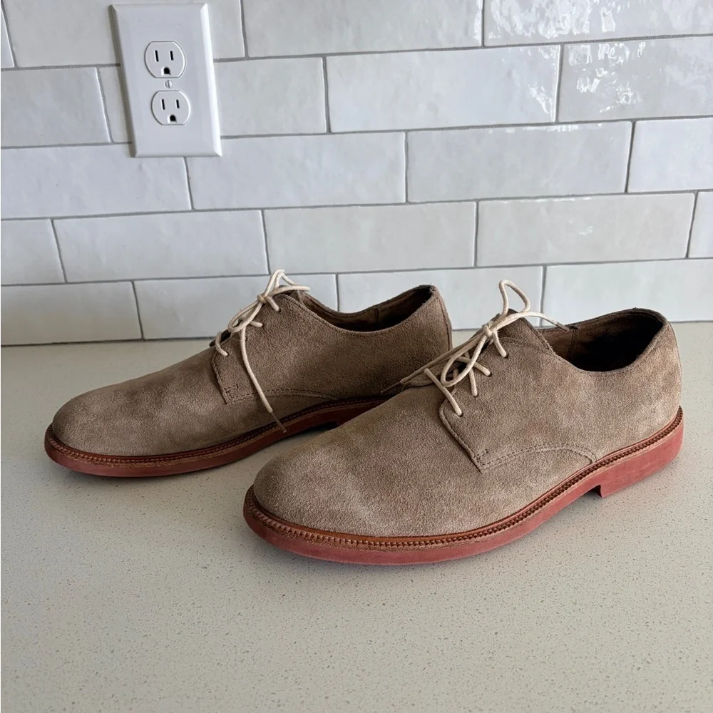 Polo Ralph Lauren elegant tan